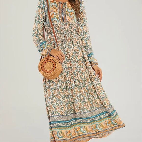 NWT! Gorgeous Boho Long Sleeve Midi Dress Ruffled Floral Tie Waist and Neck - Picture 3 of 7